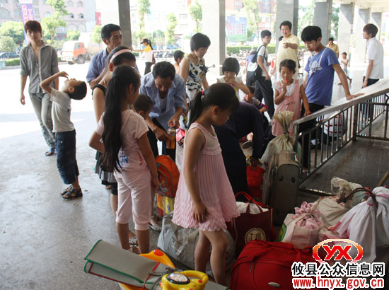 攸县中心汽车站今天迎来“暑运”高峰