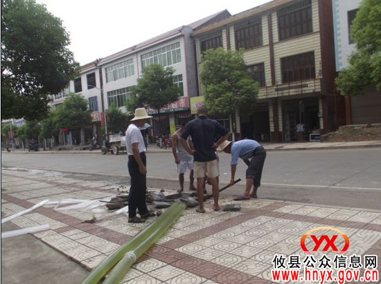 攸县鸭塘铺乡召开紧急会议部署抗旱工作