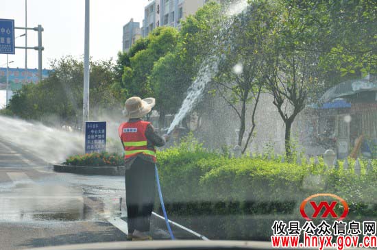 攸县市政园林处启动绿化抗旱工作