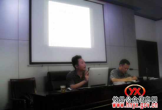 攸县渌田镇特邀市委组织部远教办主任周金宗授课
