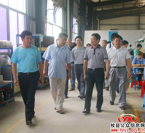 湖南省县域经济强县考核组一行来攸县考察