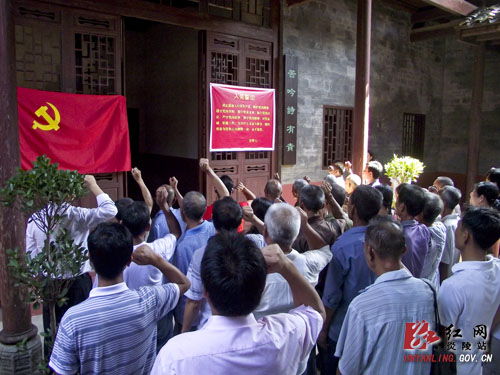 县司法局＂三联三促＂活动别开生面