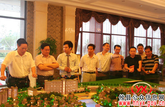 益阳市大通湖区副区长曹国强率团来攸县考察工作