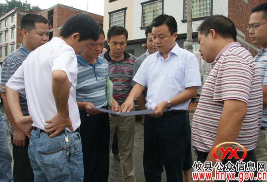 胡湘之一行督查酒埠江旅游环线建设