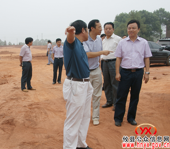 胡湘之在攸州工业园调研时强调园区发展要“三个三”