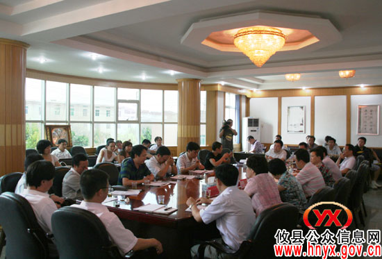 胡湘之强调:全县民办教育要继续创新理念、模式和体制