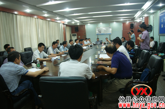 攸县人大常委会组织视察今年有关重点工程项目建设
