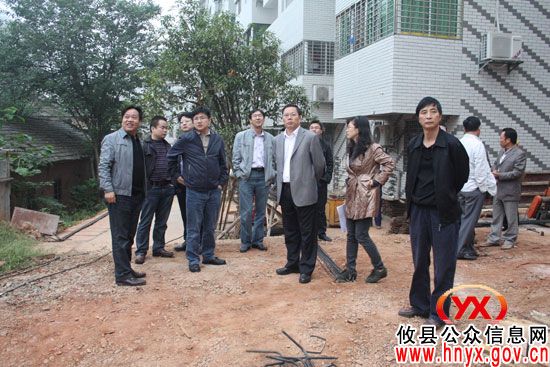 省保障性住房建设督查组一行来攸县督查工作