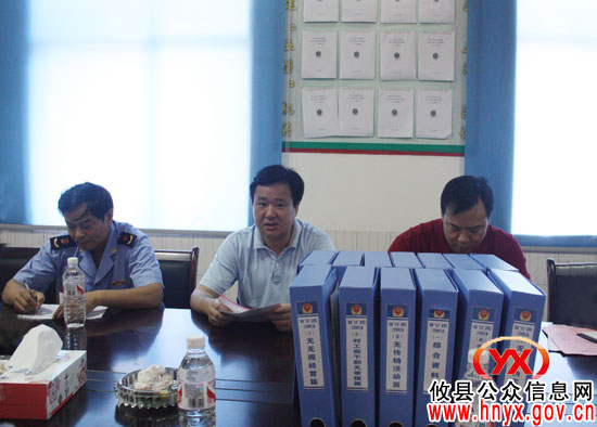 市食安委办主任李能斌一行来攸县督查专项工作