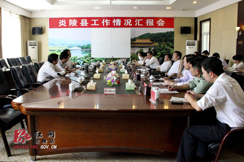 姜玉泉来我县指导传达贯彻市党代会精神