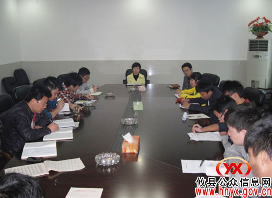 攸县柏市镇召开青年干部座谈会