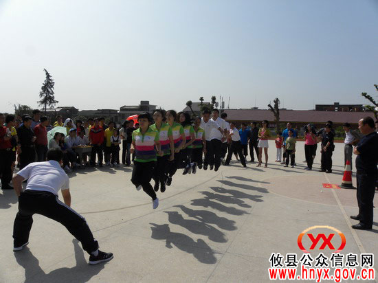 攸县2011年教职工跳绳比赛今天举行