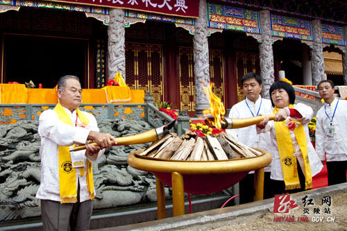 辛卯年海峡两岸炎帝神农祭祀大典隆重举行