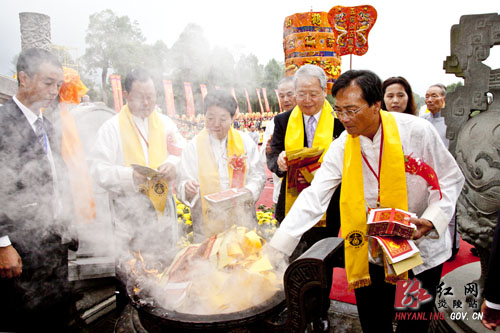 辛卯年海峡两岸炎帝神农祭祀大典隆重举行
