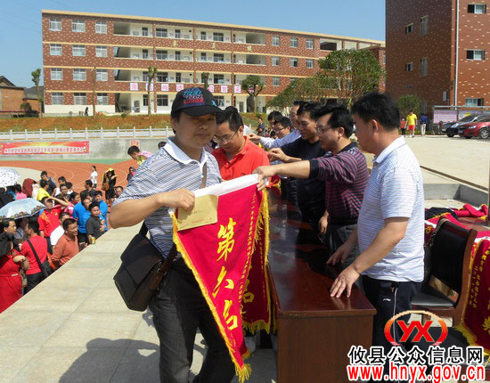 攸县2011年教职工跳绳比赛今天举行
