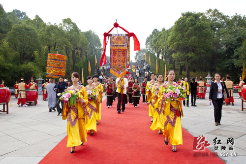 辛卯年海峡两岸炎帝神农祭祀大典隆重举行