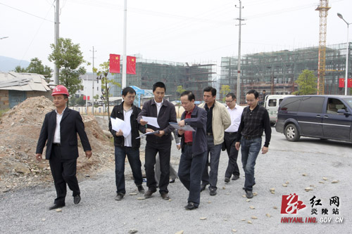 坚定不移贯彻落实市党代会精神 确保各项任务超额完成