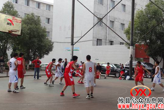 攸县国土资源局与茶陵同行“以球会友”