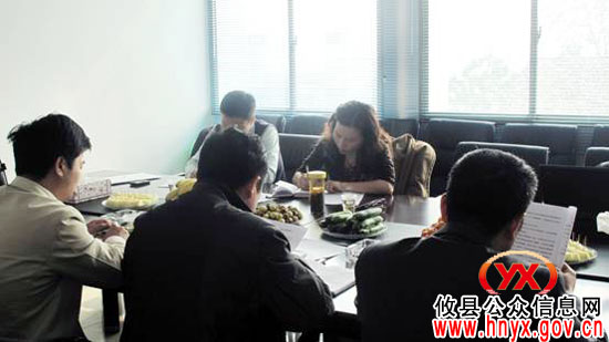 市招投标局白淑芬一行来攸县考察招投标工作
