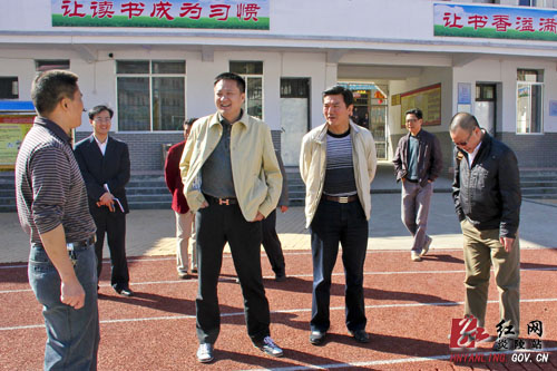 龙志华：常怀感恩之心，回报山区人民