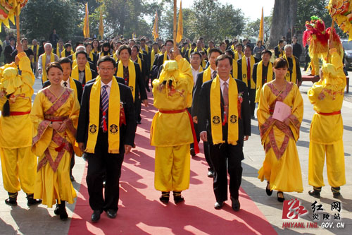 辛卯年株洲市人民防空系统炎帝陵祭祀典礼隆重举行