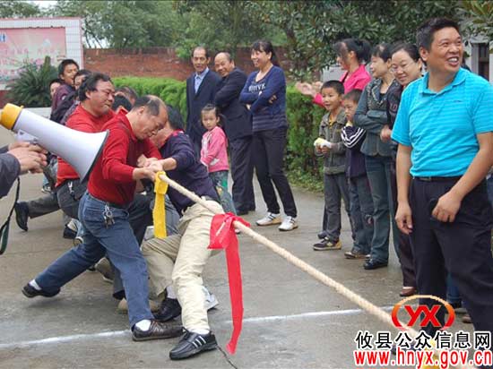攸县新市镇举行中小学田径运动会暨师生阳光体育展示活动