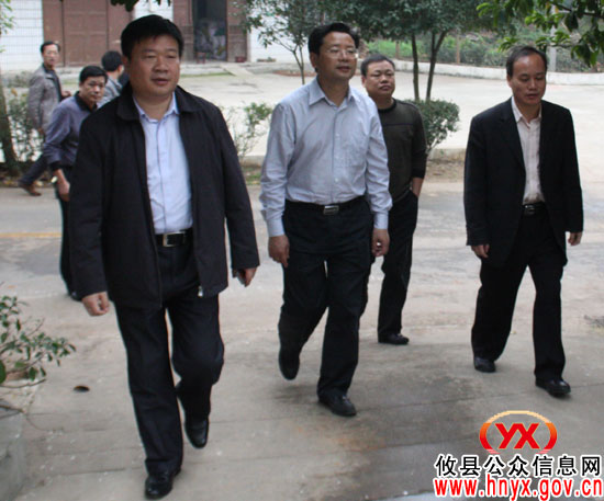 宁乡县组团来攸县考察社会管理创新和城乡同治工作