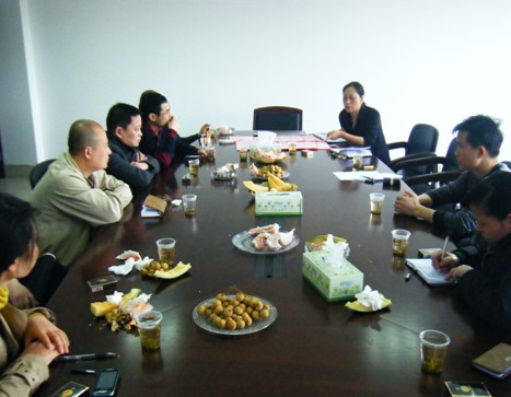 区财政局组织召开2011年度财政系统计生综治工作群众评议会议