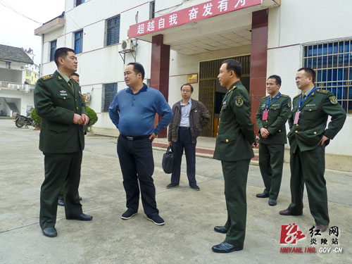 王勇明检查指导冬季征兵工作