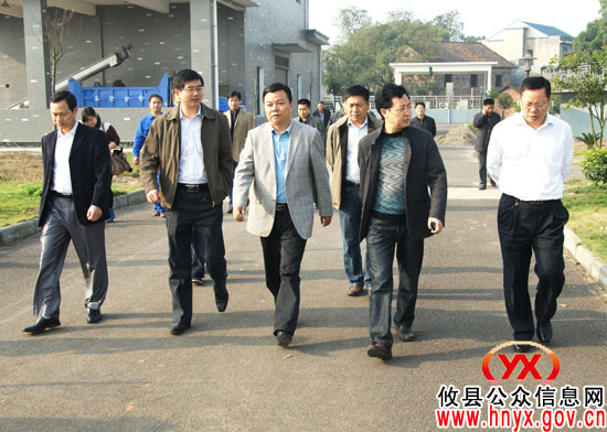 环保部生态司副司长邱启文一行来攸县视察指导工作