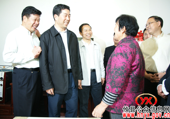 省委常委、长沙市委书记陈润儿一行来攸县视察工作