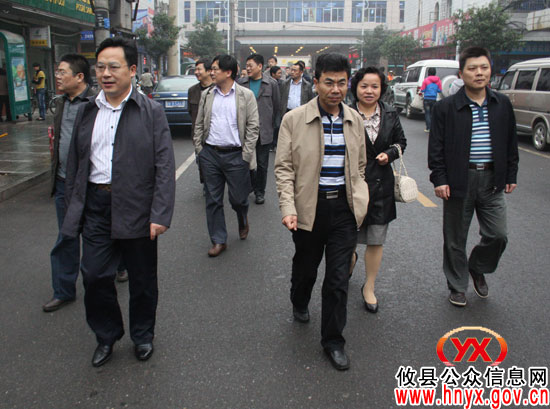 常德市武陵区委副书记杨天生率团来攸县考察城市管理