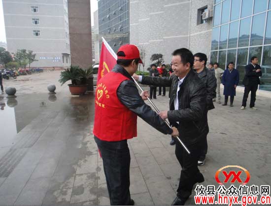 攸县中医院启动“牵手你我，与爱同行”志愿服务