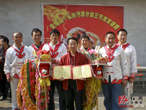 炎陵县个私协举办＂三节龙＂友谊赛