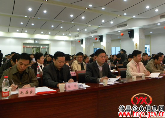 攸县学习贯彻中共十七届六中全会精神培训班上午开班