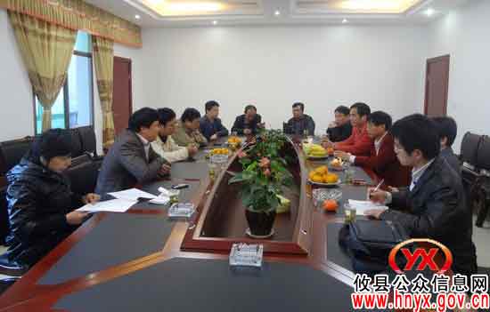 省林业厅科推站副站长蒋胜铎一行来攸县考察林业科推项目