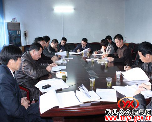 市人大代表第一小组成员到攸县林业局调研工作