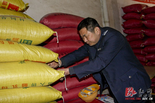 加大执法检查力度 确保畜牧水产品质量安全