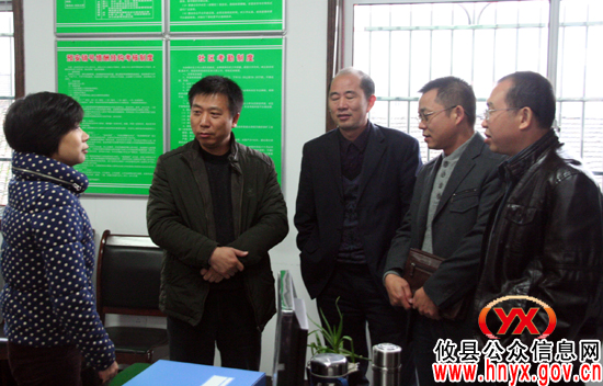 衡南县副县长周秋生一行来攸县考察城市环境卫生整治工作