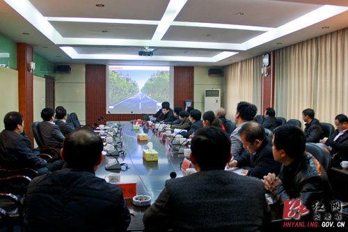 黄诗燕：＂四高一强＂标准建好＂朝圣林＂项目