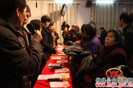广东孙先生再为攸县贫困百姓送温暖 捐赠皮大衣500件