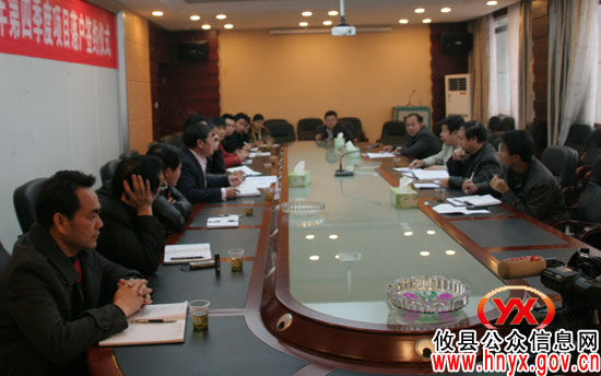 邝邹飞在攸州工业园视察时强调重大产业项目要抓实、抓好