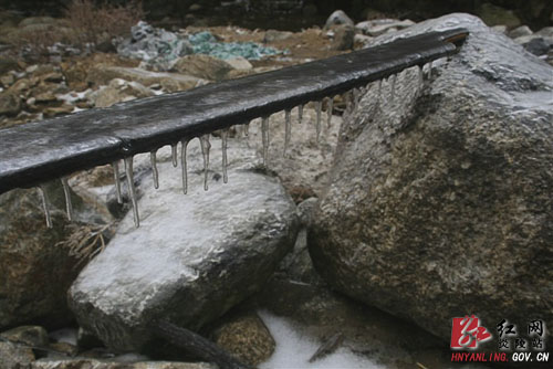 神农谷多措并举确保冰冻天气景区安全