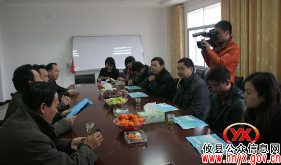 市政府副秘书长谭伟奇一行来攸县考核招商引资工作