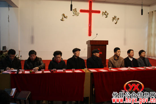 广东孙先生再为攸县贫困百姓送温暖 捐赠皮大衣500件