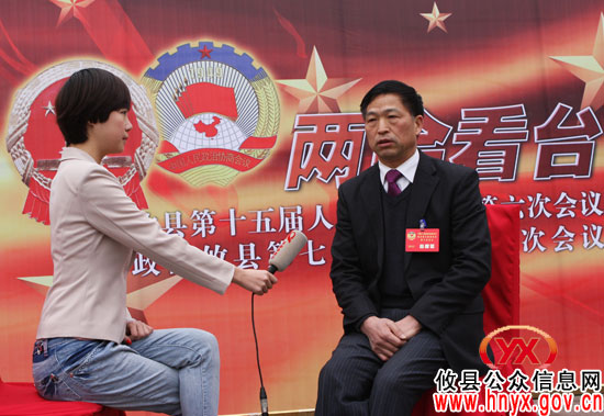 【“两会”专访】政协攸县七届六次大会秘书长彭新立接受媒体采访