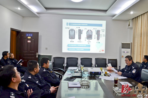 炎陵交警开展执法记录仪使用管理培训