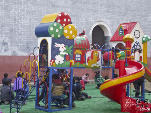 水口镇：幼儿园焕然一新，教育均等逐步迈进