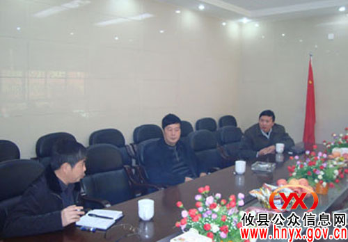 市农机局副局长周平一行来攸县开展农机有关资质审验