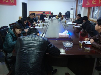 芦淞环卫召开考核管理工作推进会议
